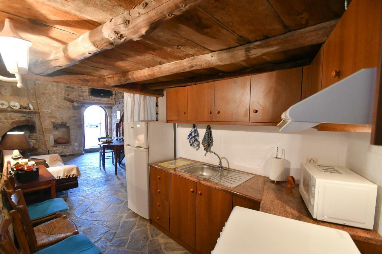 דירות Malona Village Stone House מראה חיצוני תמונה